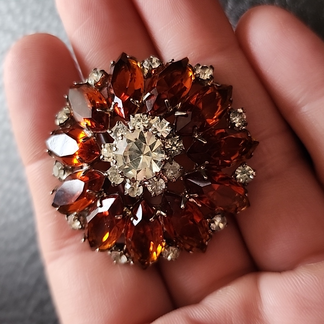 Vtg Brooch